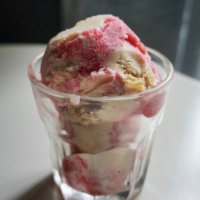 Raspberry-ice-cream